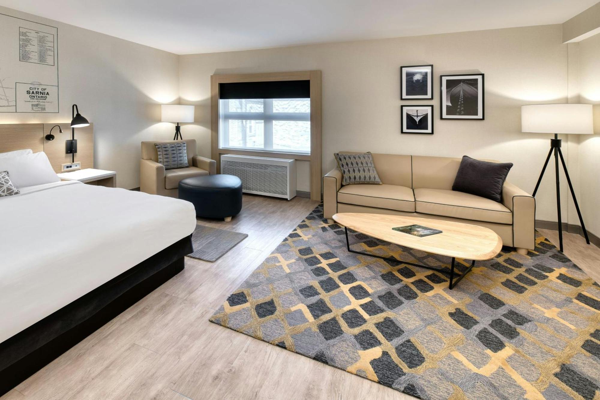 The Insignia Hotel, Sarnia, A Tribute Portfolio Hotel Екстер'єр фото